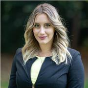 Chica italiana imparte clase de italiano. Hablo español, italiano, inglés, francés